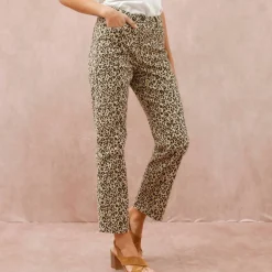 Pantalon coupe droite imprimé léopard