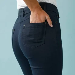 Pantalon droit, Spécial Petites