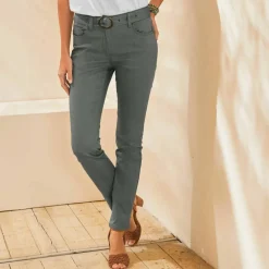 Pantalon droit, Spécial Petites