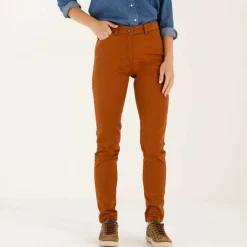 Pantalon fuselé couleur