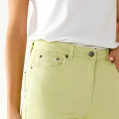 Pantalon fuselé couleur