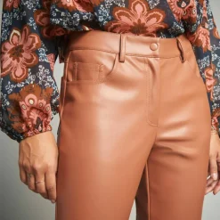 Pantalon fuselé 7/8ème aspect enduit