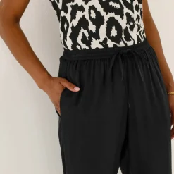 Pantalon 7/8 fuselé uni