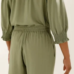 Pantalon 7/8 fuselé uni