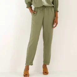 Pantalon 7/8 fuselé uni