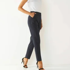 Pantalon 7/8ème coupe cigarette, imprimé rayé