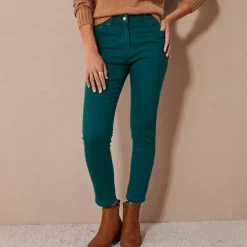 Pantalon 7/8ème fuselé stretch uni