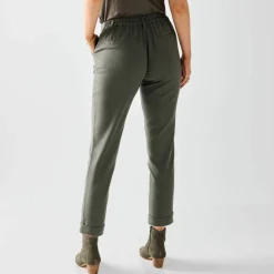 Pantalon 7/8ème fuselé uni