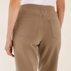 Pantalon 7/8ème à revers, en maille confort