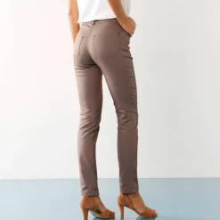 Pantalon stretch coutures affinantes