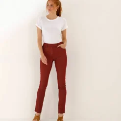 Pantalon stretch coutures affinantes