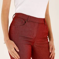 Pantalon stretch coutures affinantes