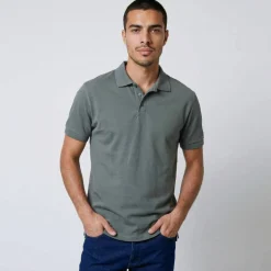 Polo uni maille piquée manches courtes