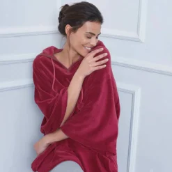 Poncho à capuche, maille polaire toucher peluche