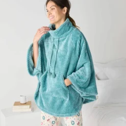Poncho maille polaire texturée, col montant