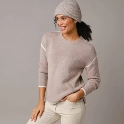 Pull bicolore en maille moelleuse