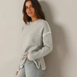Pull bicolore en maille moelleuse