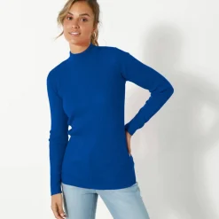 Pull col montant long, maille côtelée