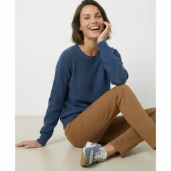 Pull col rond maille ajourée, toucher doux