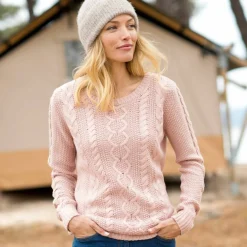 Pull col rond, maille torsadée