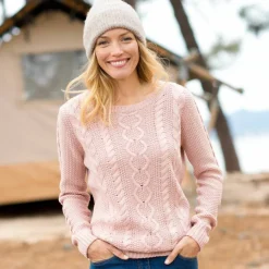Pull col rond, maille torsadée