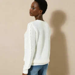 Pull col rond, maille torsadée