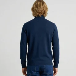 Pull col roulé en laine mélangée