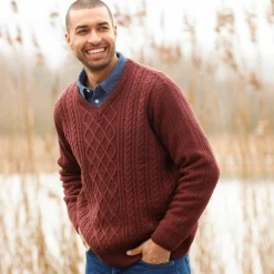Pull col V maille irlandaise
