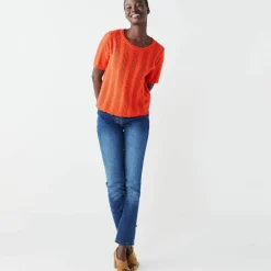 Pull festonné col rond manches coudes, maille ajourée fantaisie