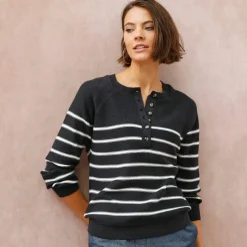 Pull rayé col tunisien boutonné