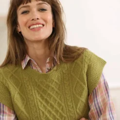 Pull torsadé sans manches, épaules tombantes