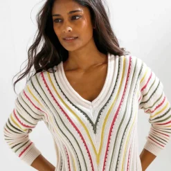 Pull V maille fantaisie, rayures graphiques