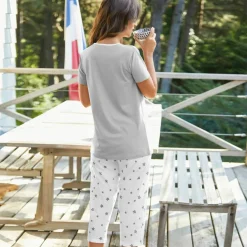 Pyjama pantacourt imprimé ville étoilée