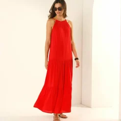 Robe aux fines bretelles, crépon fluide