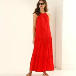 Robe aux fines bretelles, crépon fluide