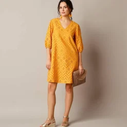 Robe broderie anglaise manches 3/4