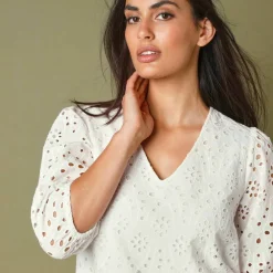 Robe broderie anglaise manches 3/4
