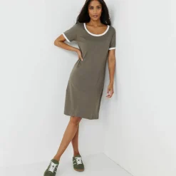 Robe courte bicolore, manches courtes