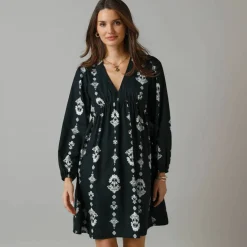Robe courte col V, crêpe imprimé