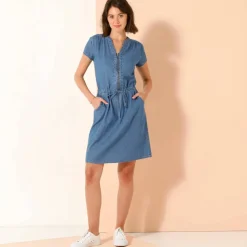 Robe courte col zippé, denim léger