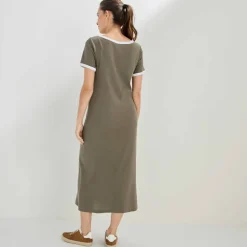 Robe longue bicolore, manches courtes