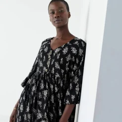 Robe longue boutonnée, imprimée
