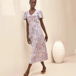 Robe longue col V imprimée, manches papillon