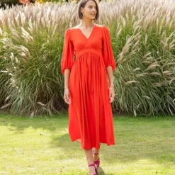 Robe longue fluide col V, unie