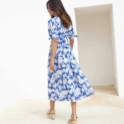 Robe longue imprimée, évasée