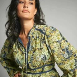 Robe longue imprimé floral finition macramé
