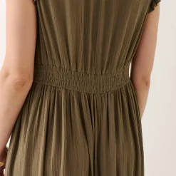 Robe longue unie sans manches