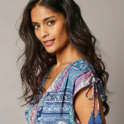 Robe mi-longue imprimée, manches courte