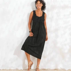 Robe à plastron macramé