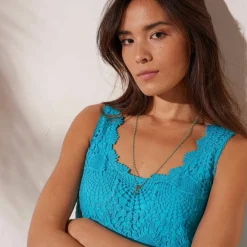 Robe plastron macramé